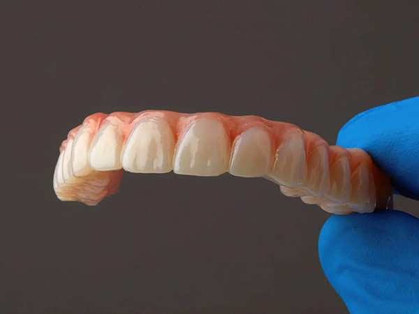 Temporary teeth with gum