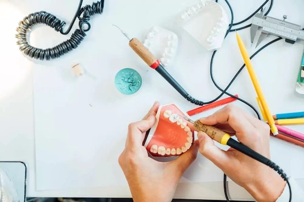 Dental labs in Thailand