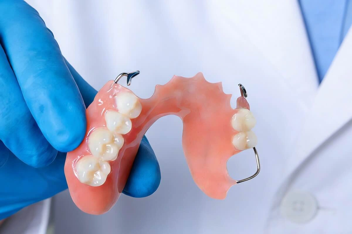 Acrylic Denture Outsourcing